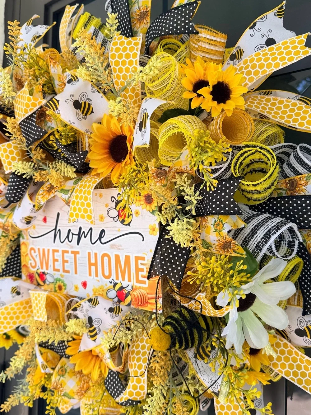 Home Sweet Home Sunflower and Bee Wreath